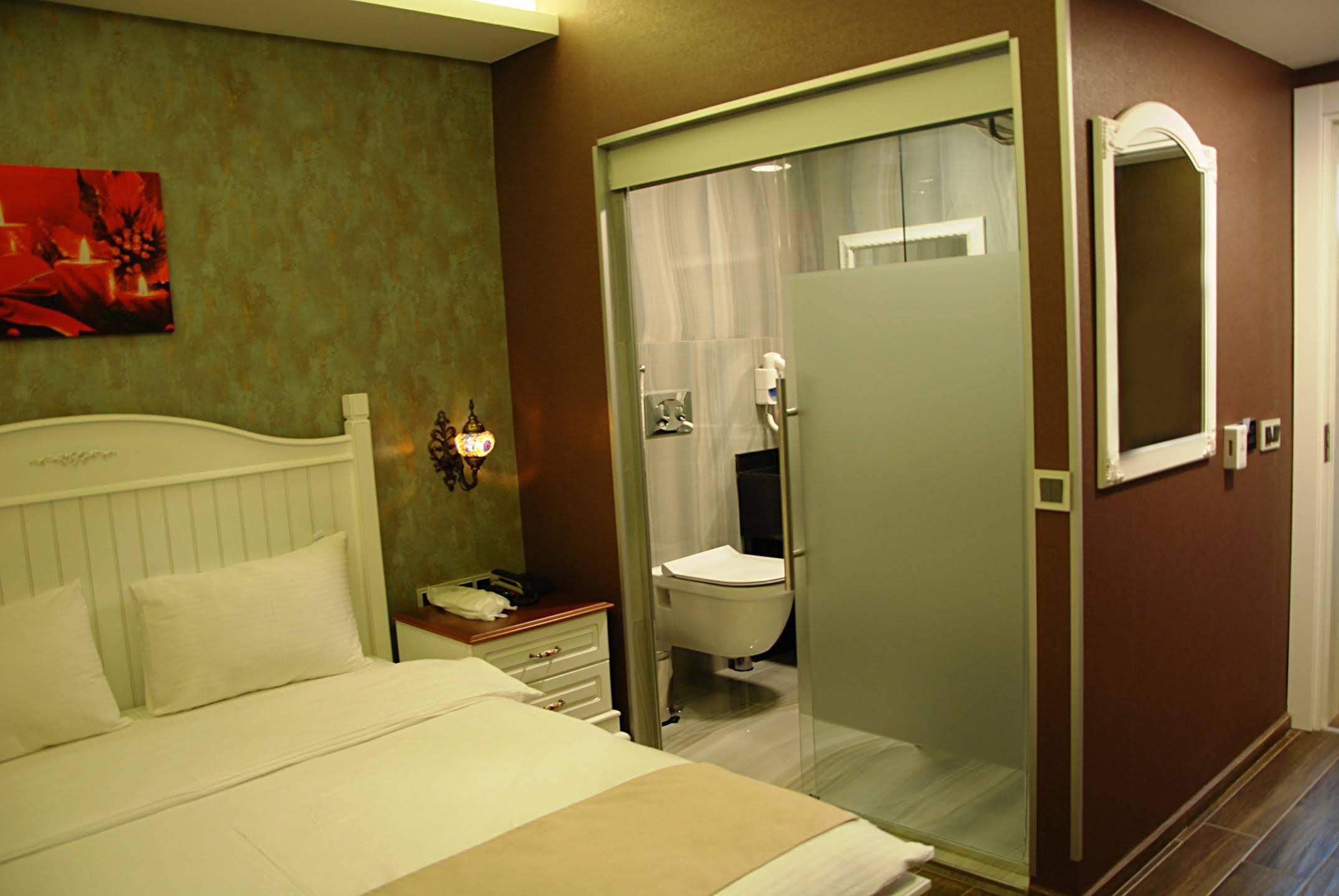 Trilye Kaplan Hotel 穆达尼亚 外观 照片