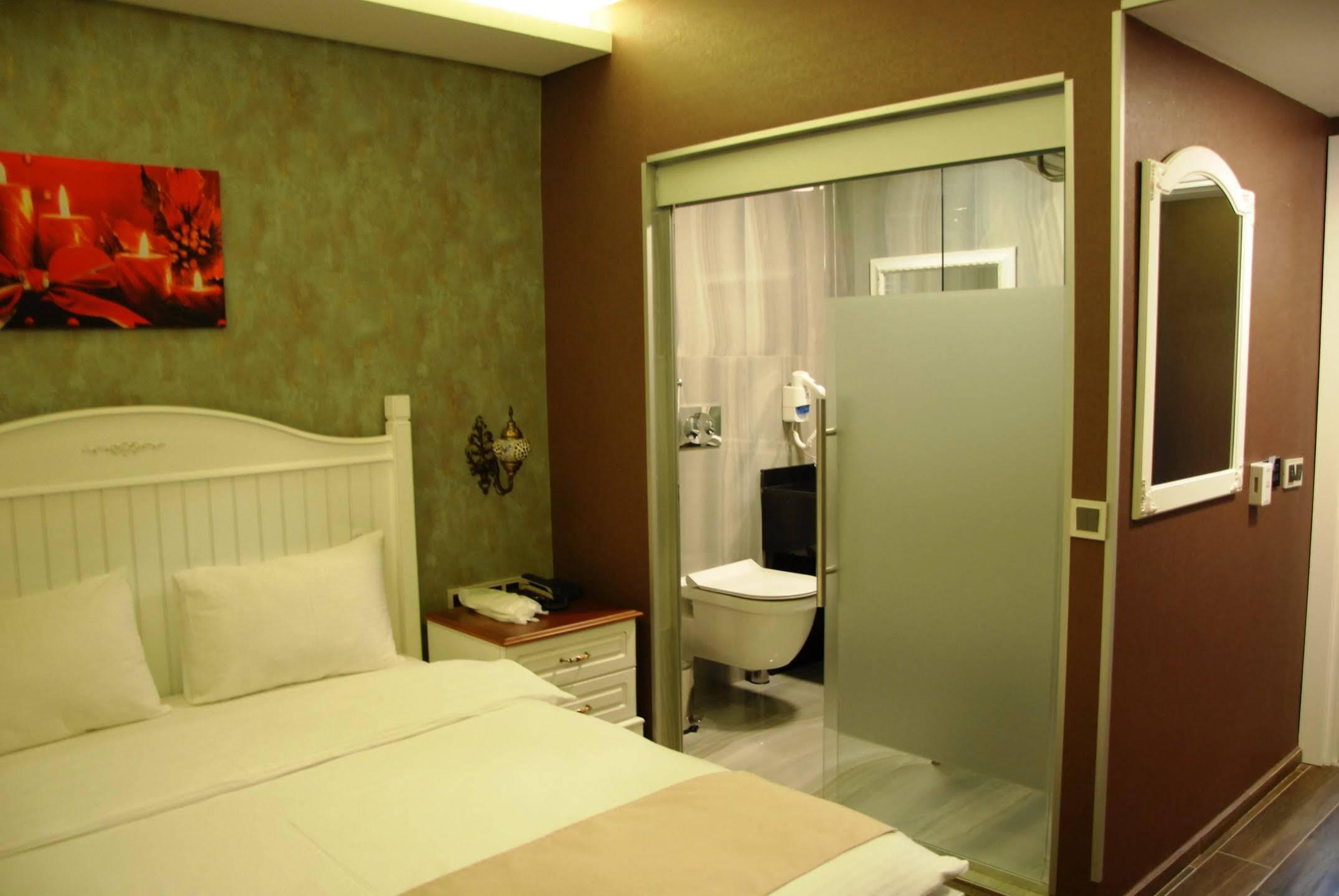Trilye Kaplan Hotel 穆达尼亚 外观 照片